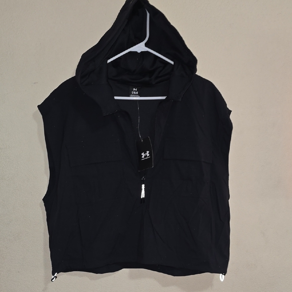 Under Armour Women's Black Zip-Up Vest